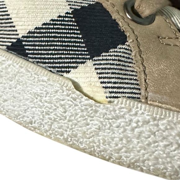 Burberry check sneakers size 38 - Picture 10 of 10